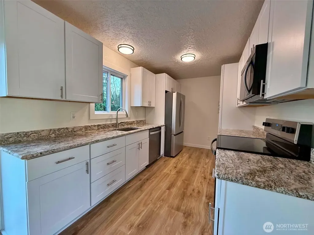 201 7th Street Morton WA 98356