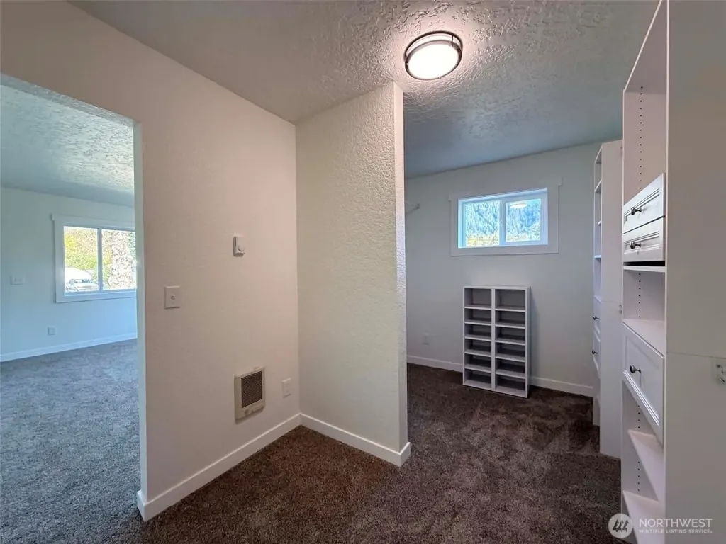 201 7th Street Morton WA 98356