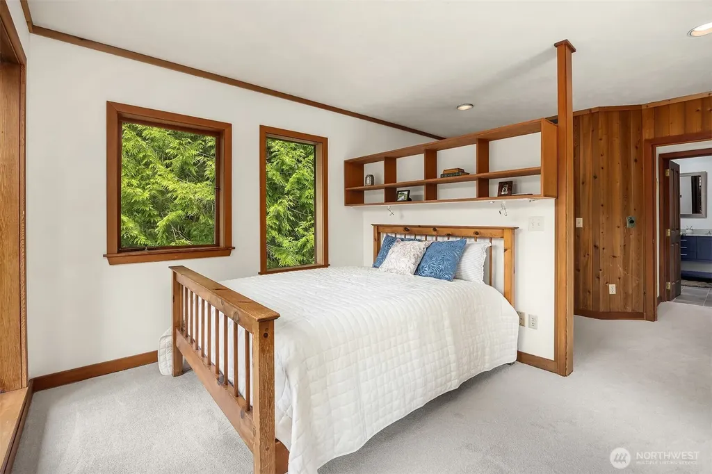 21833 103rd Avenue SW Vashon WA 98070