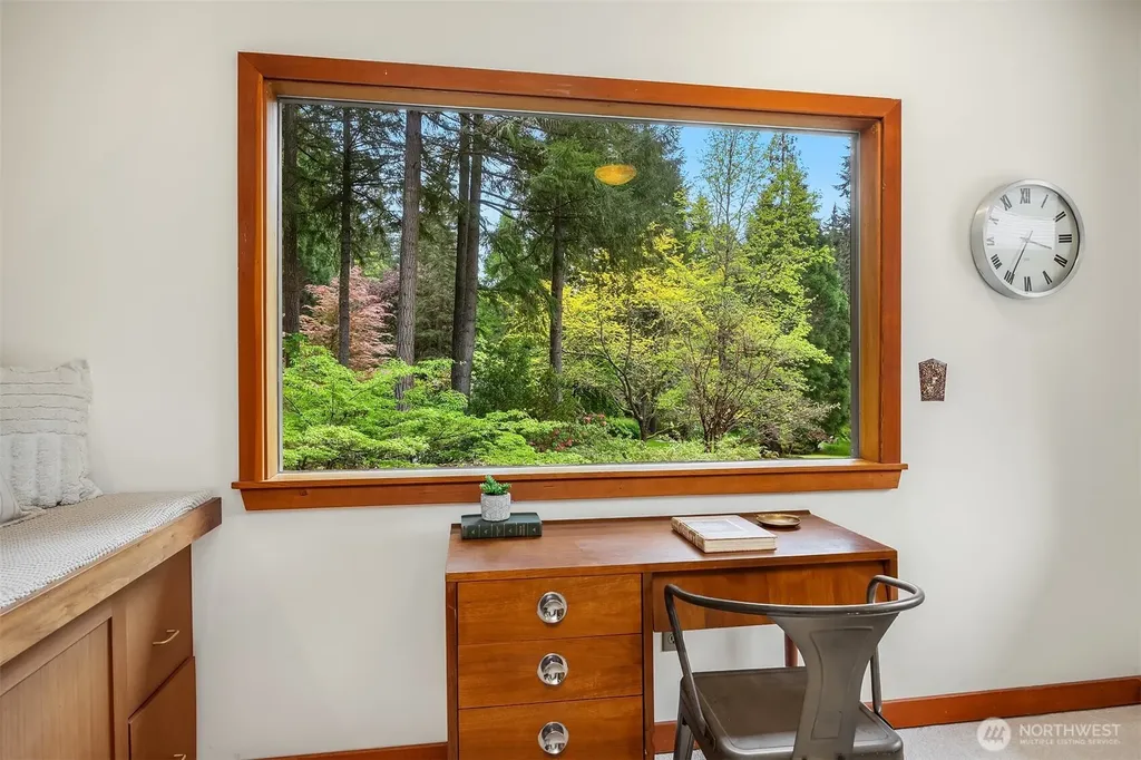 21833 103rd Avenue SW Vashon WA 98070