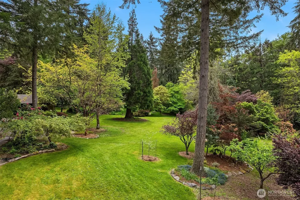 21833 103rd Avenue SW Vashon WA 98070