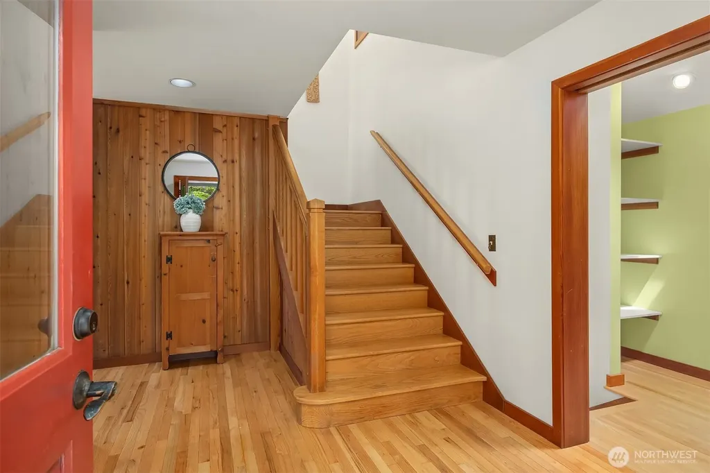 21833 103rd Avenue SW Vashon WA 98070
