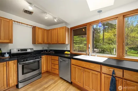 21833 103rd Avenue SW Vashon WA 98070