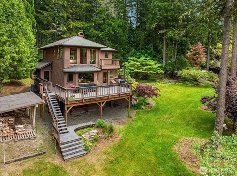 21833 103rd Avenue SW Vashon WA 98070