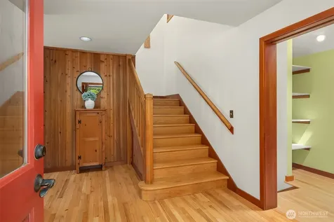 21833 103rd Avenue SW Vashon WA 98070