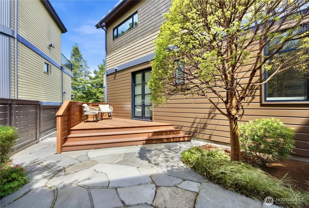 1311 Palm Avenue SW Seattle WA 98116