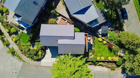 1311 Palm Avenue SW Seattle WA 98116