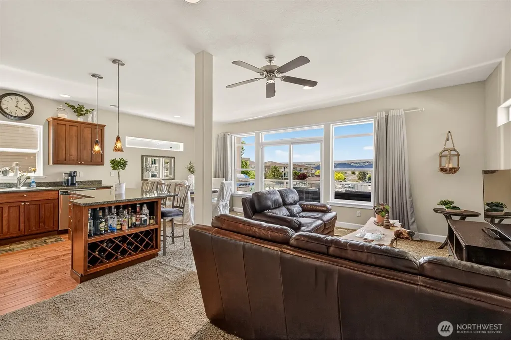 9349 NW Canyon Drive Quincy WA 98848