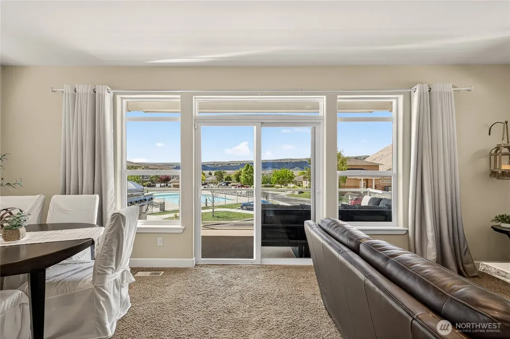 9349 NW Canyon Drive Quincy WA 98848