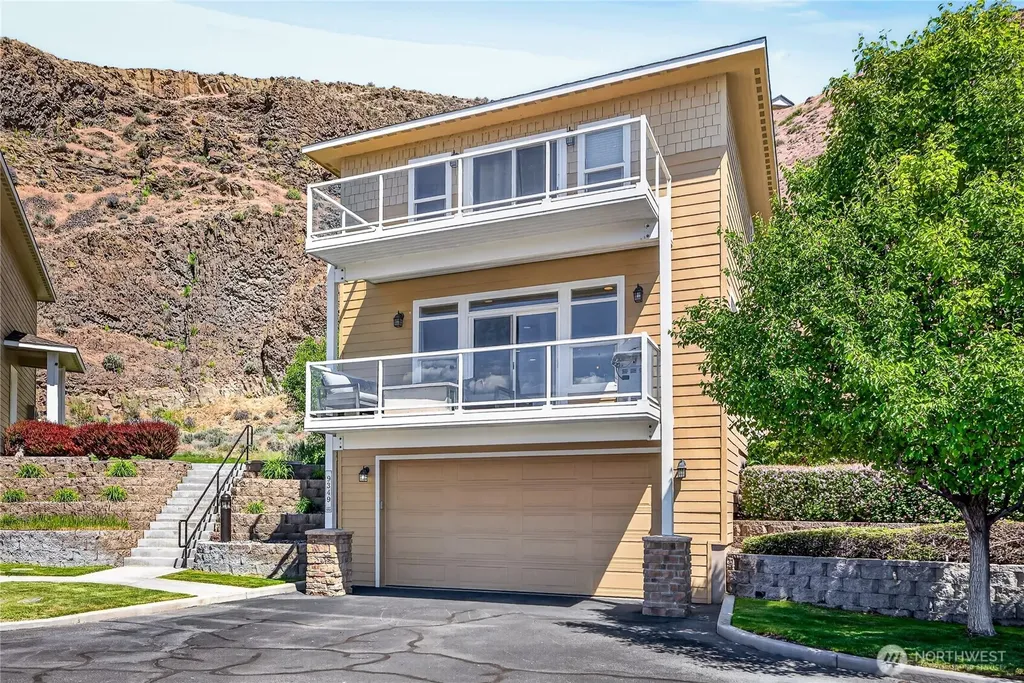 9349 NW Canyon Drive Quincy WA 98848
