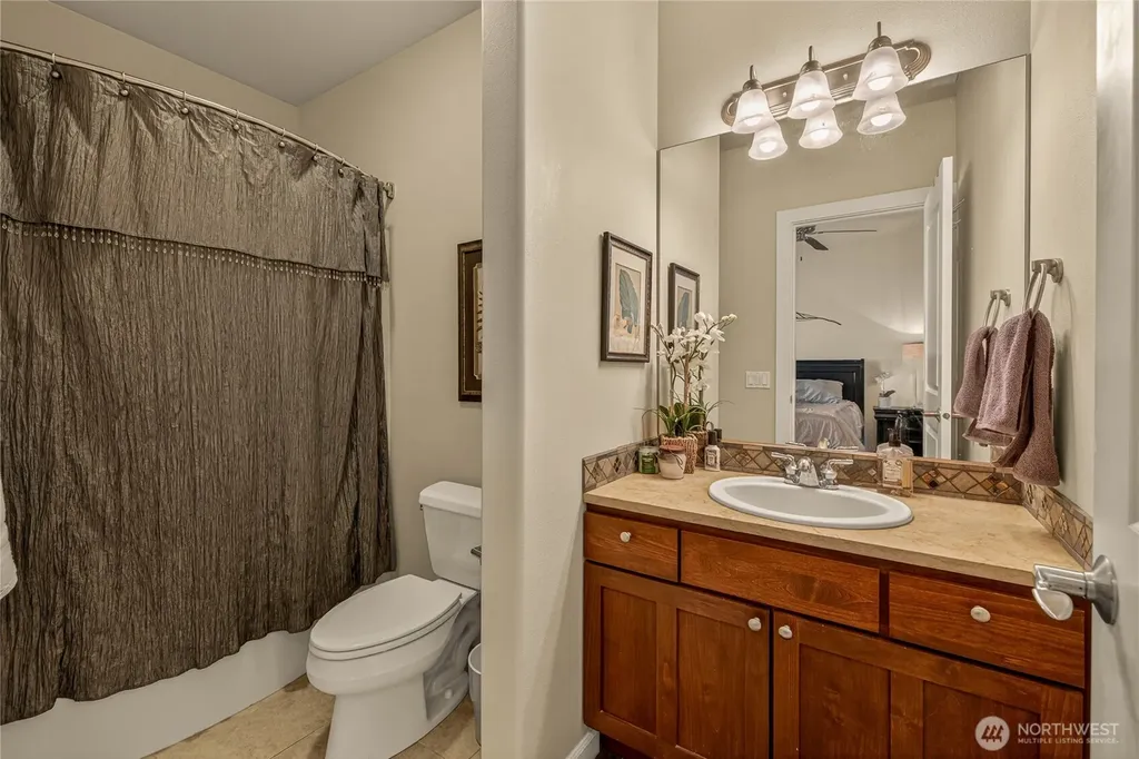9349 NW Canyon Drive Quincy WA 98848