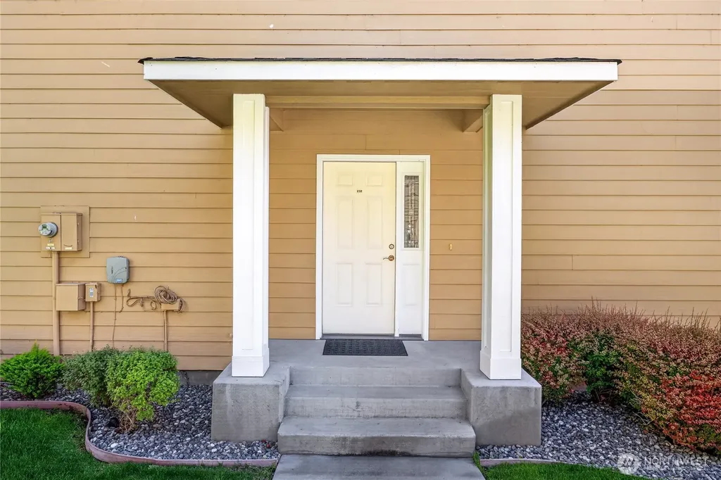 9349 NW Canyon Drive Quincy WA 98848