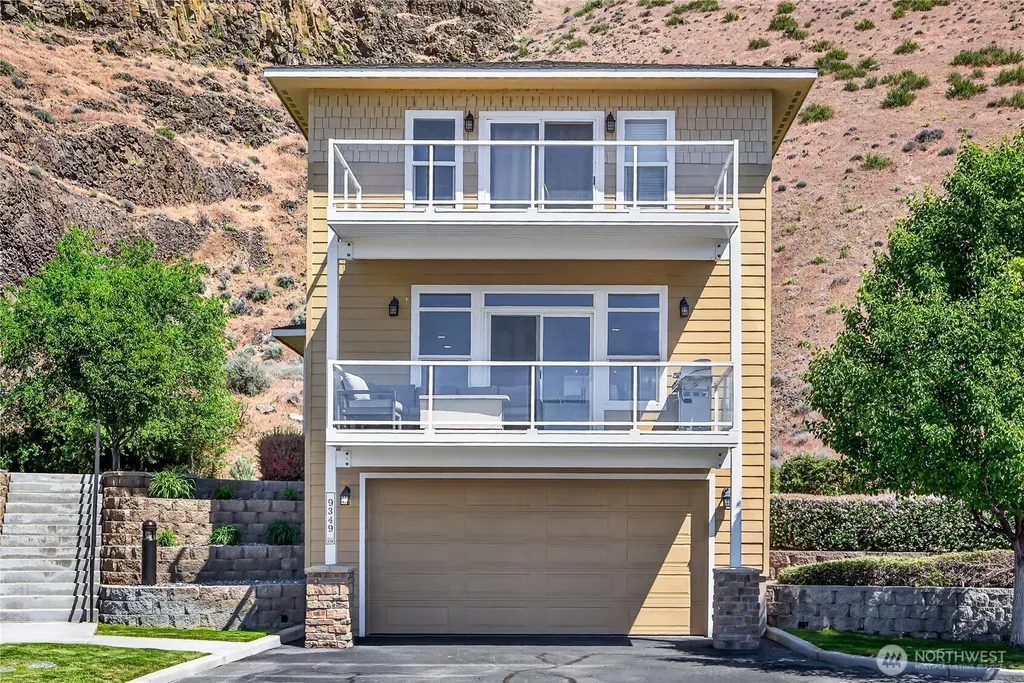 9349 NW Canyon Drive Quincy WA 98848