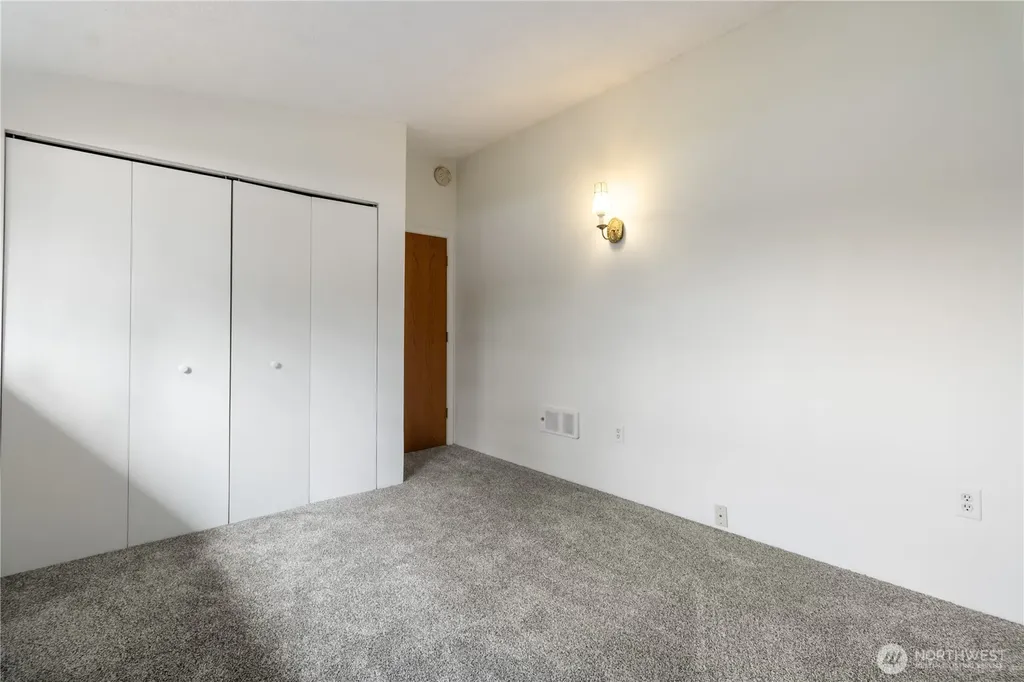 181 E Dabob Road Shelton WA 98584