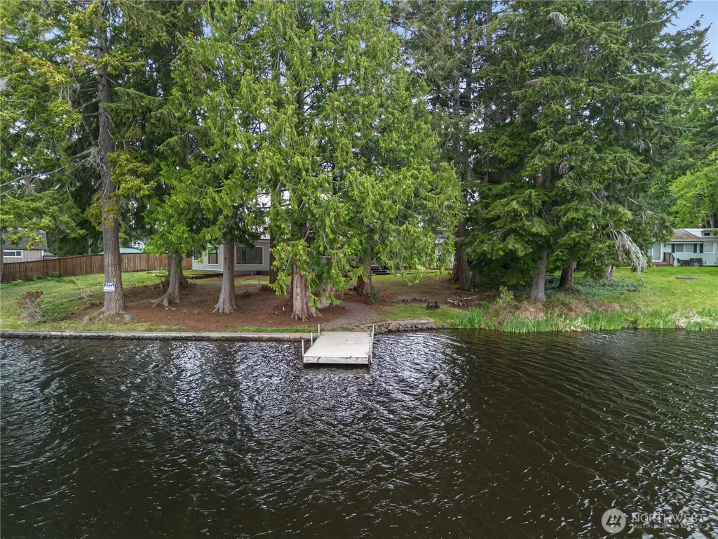 181 E Dabob Road Shelton WA 98584