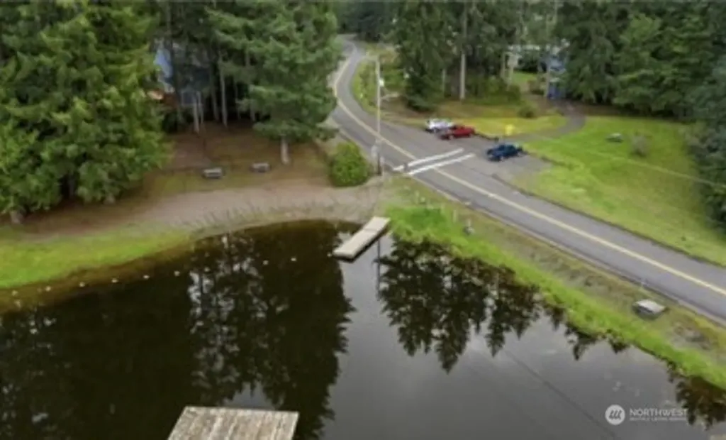 181 E Dabob Road Shelton WA 98584