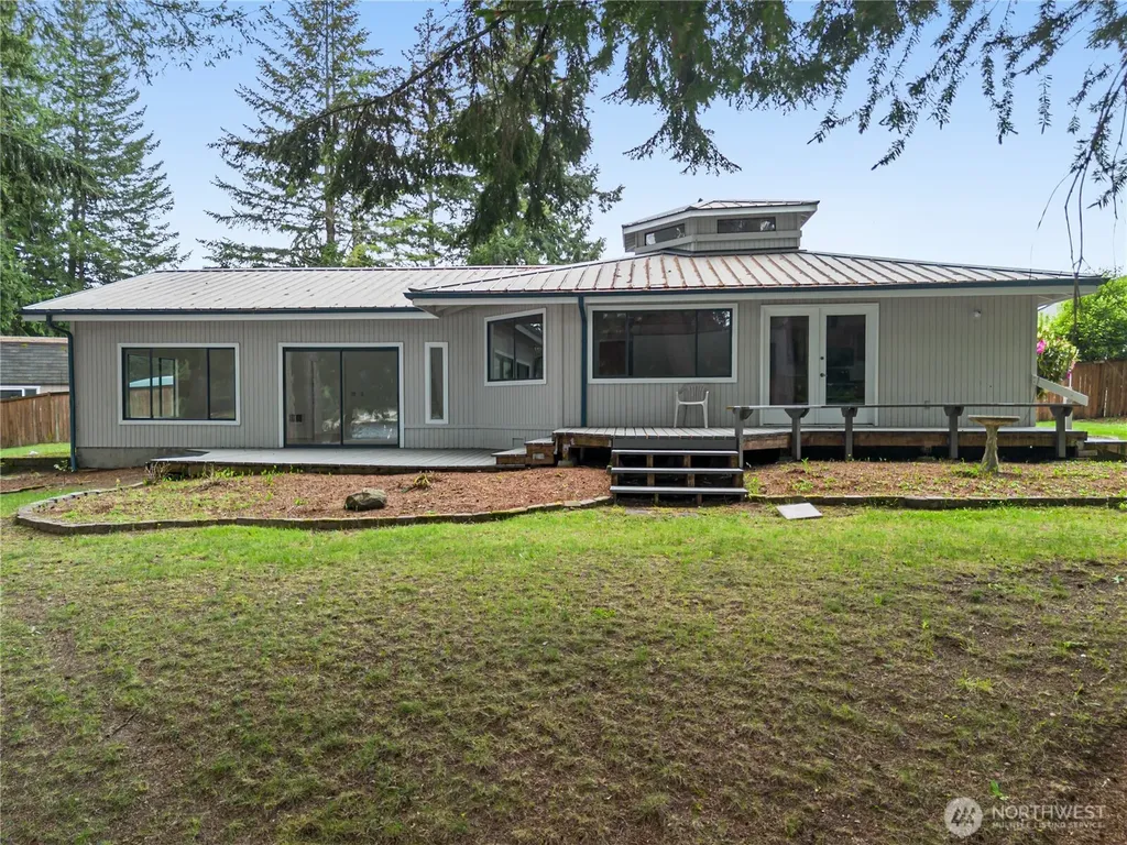 181 E Dabob Road Shelton WA 98584