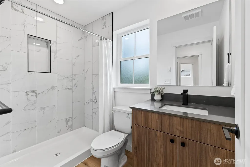 303 S 17th Street Lynden WA 98264