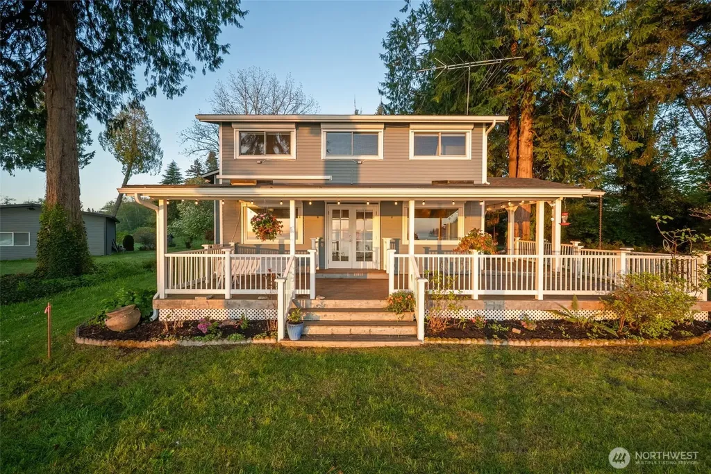 11212 NE Tiger Way Kingston WA 98346