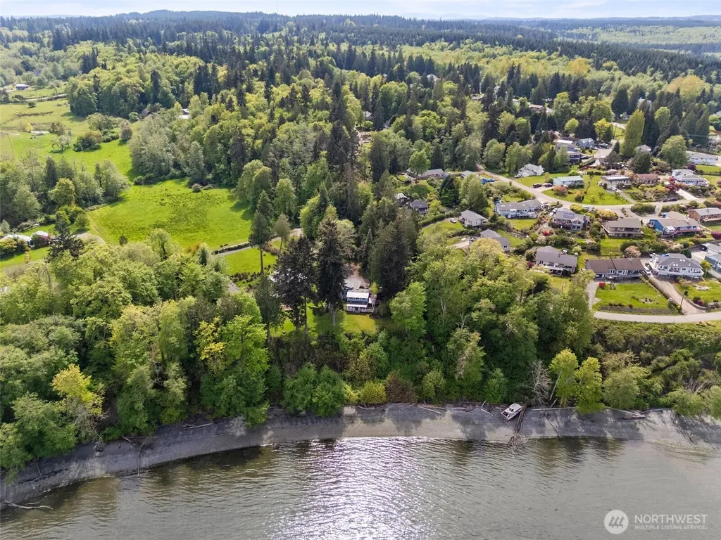 11212 NE Tiger Way Kingston WA 98346