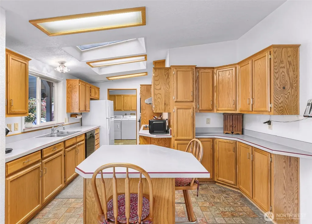 2015 24th Street Bellingham WA 98225
