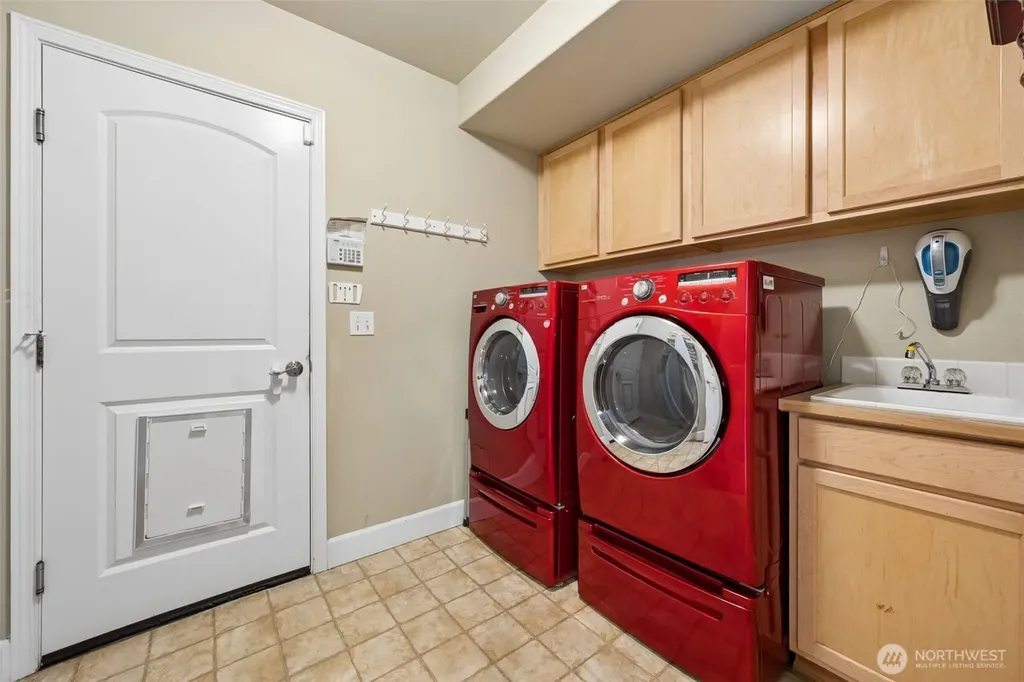 19010 5th Street E Lake Tapps WA 98391