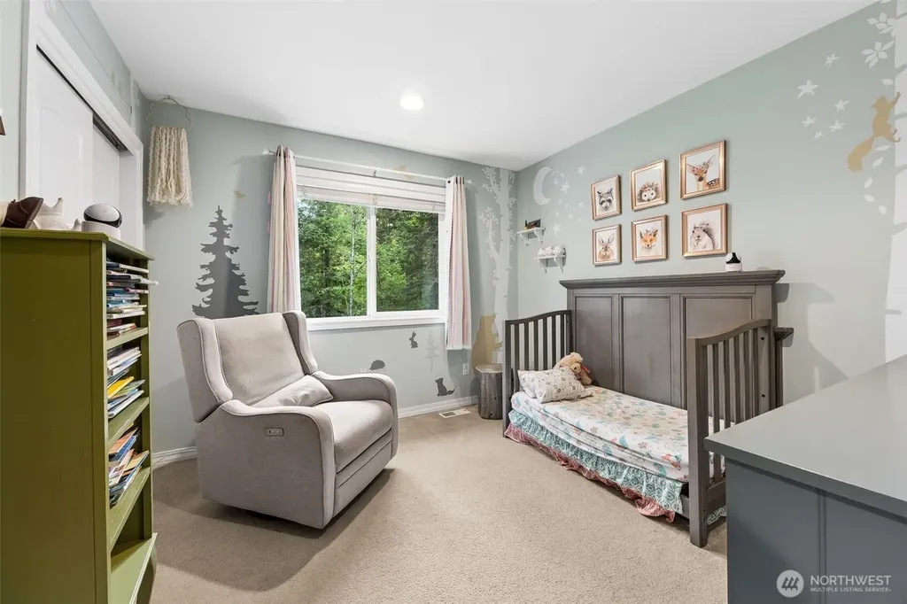 19010 5th Street E Lake Tapps WA 98391