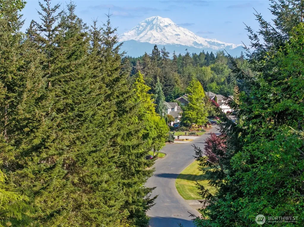 19010 5th Street E Lake Tapps WA 98391