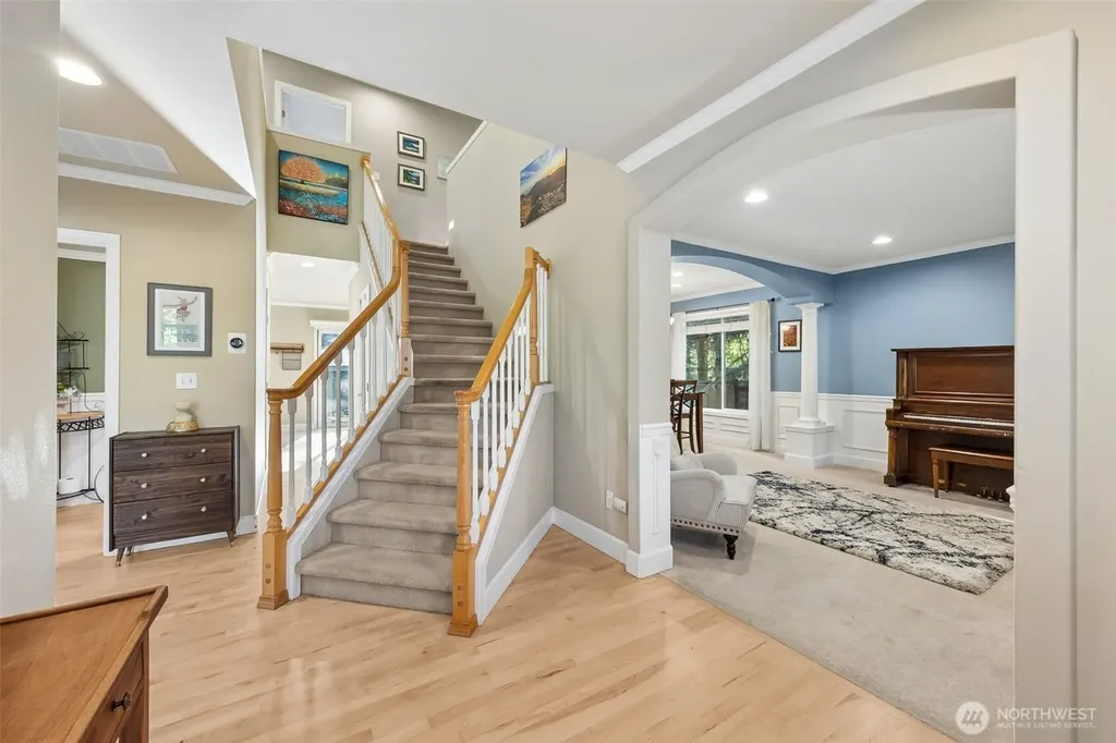 19010 5th Street E Lake Tapps WA 98391
