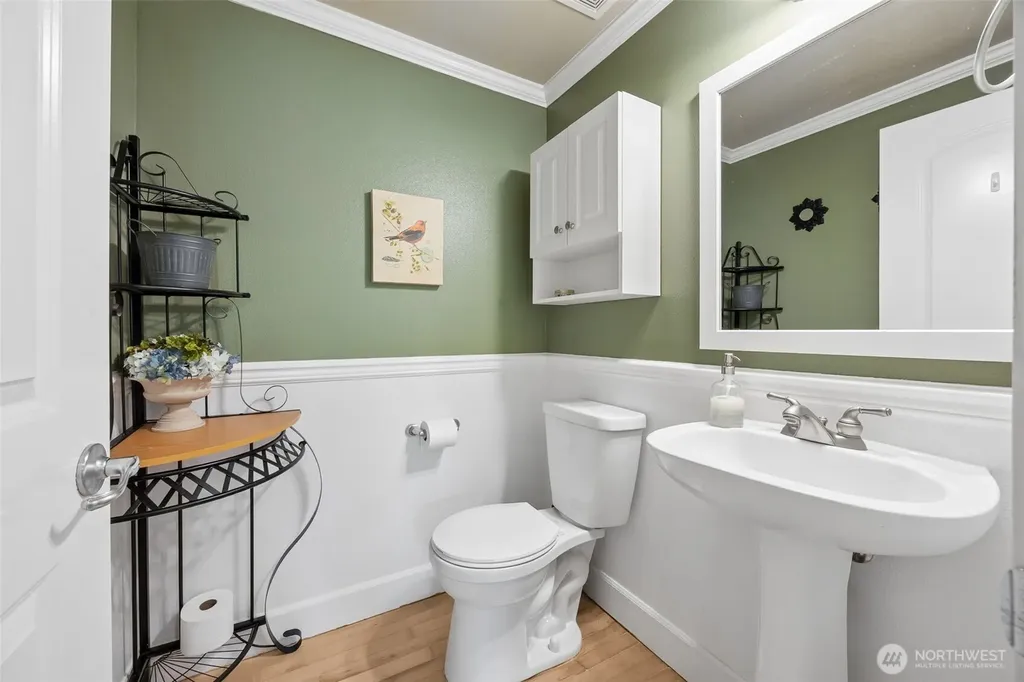 19010 5th Street E Lake Tapps WA 98391