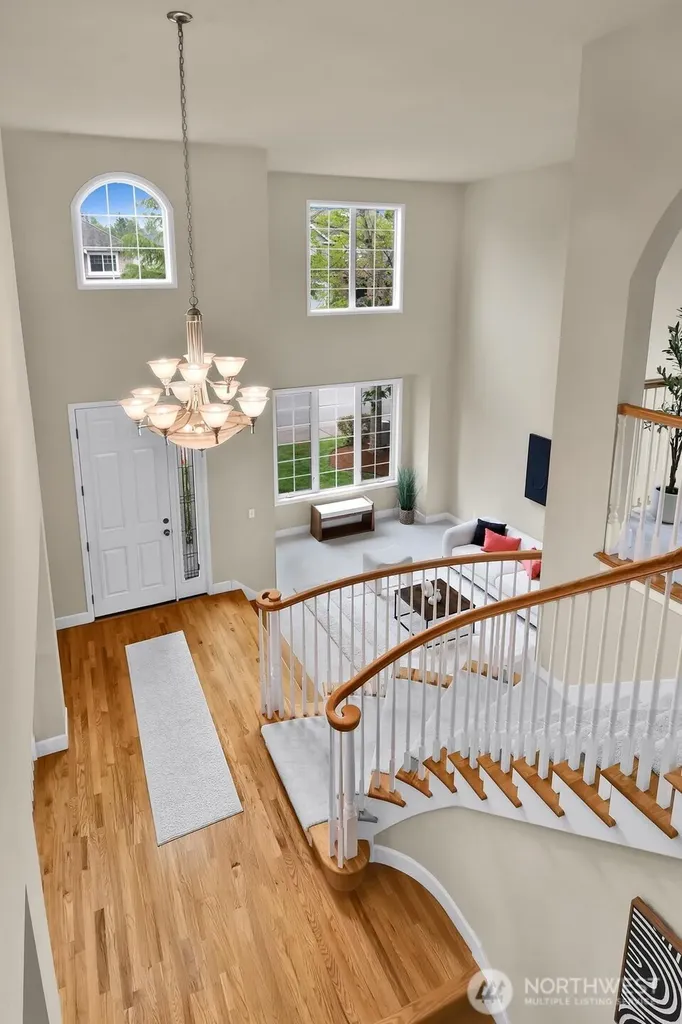 323 239th Ct SE Sammamish WA 98074