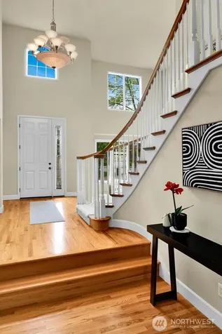 323 239th Ct SE Sammamish WA 98074