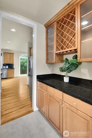 323 239th Ct SE Sammamish WA 98074