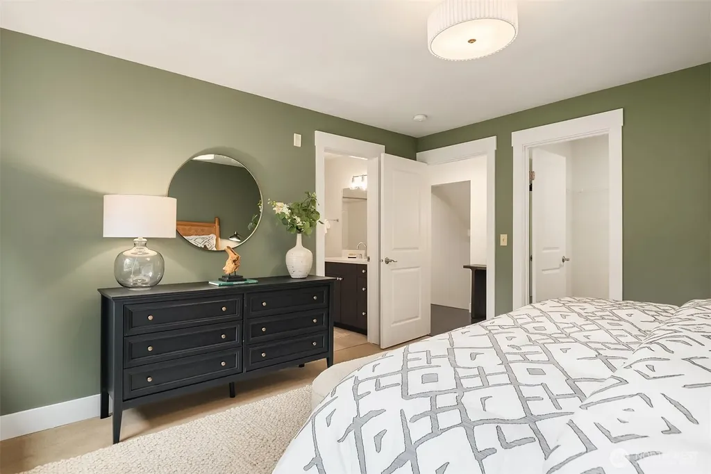 120 NW 39th Street Seattle WA 98107