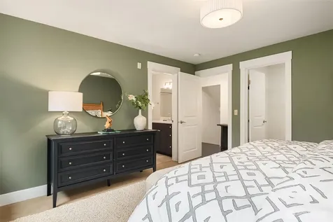 120 NW 39th Street Seattle WA 98107