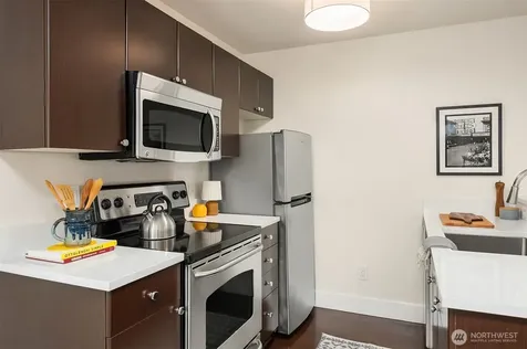 120 NW 39th Street Seattle WA 98107