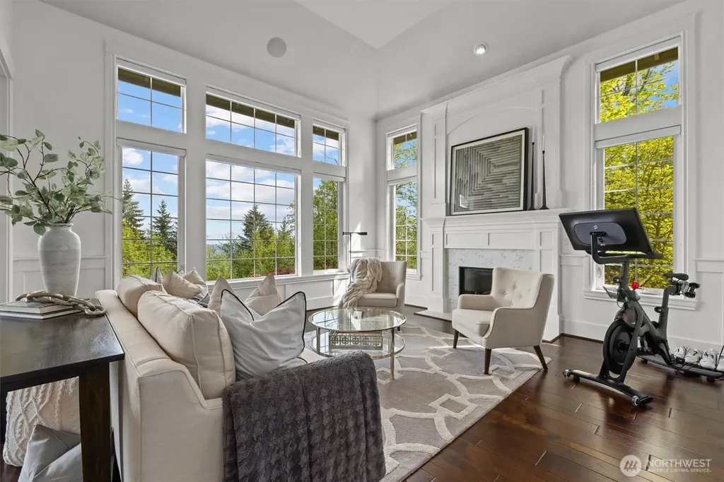 5927 178th Court SE Bellevue WA 98006