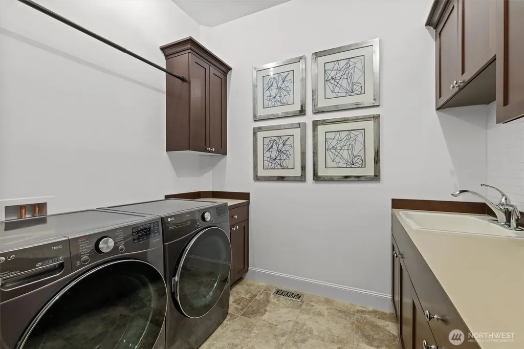 5927 178th Court SE Bellevue WA 98006