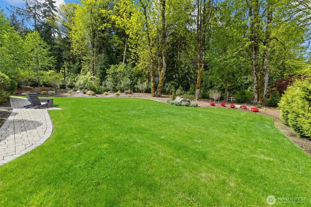 5927 178th Court SE Bellevue WA 98006