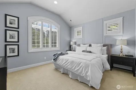 5927 178th Court SE Bellevue WA 98006