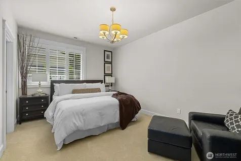 5927 178th Court SE Bellevue WA 98006