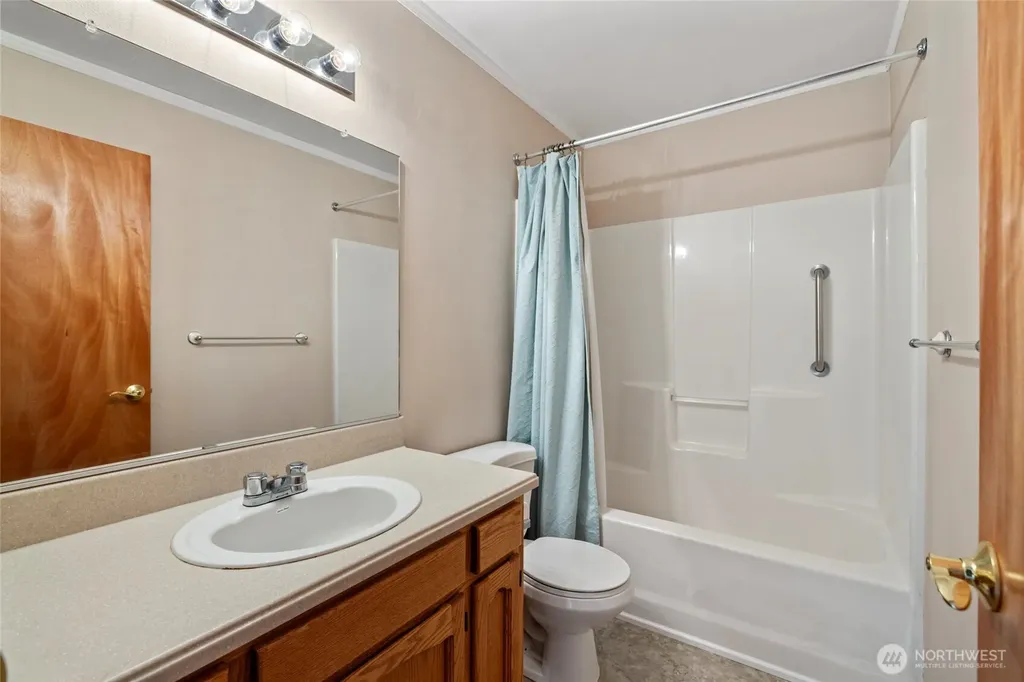 660 Cranberry Drive Oak Harbor WA 98277