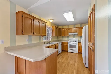 660 Cranberry Drive Oak Harbor WA 98277
