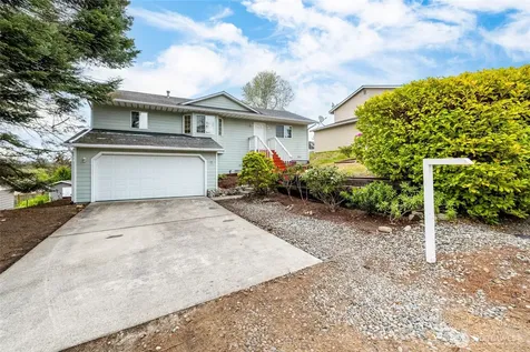 660 Cranberry Drive Oak Harbor WA 98277