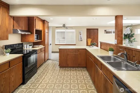 570 SE Andrews Street Issaquah WA 98027