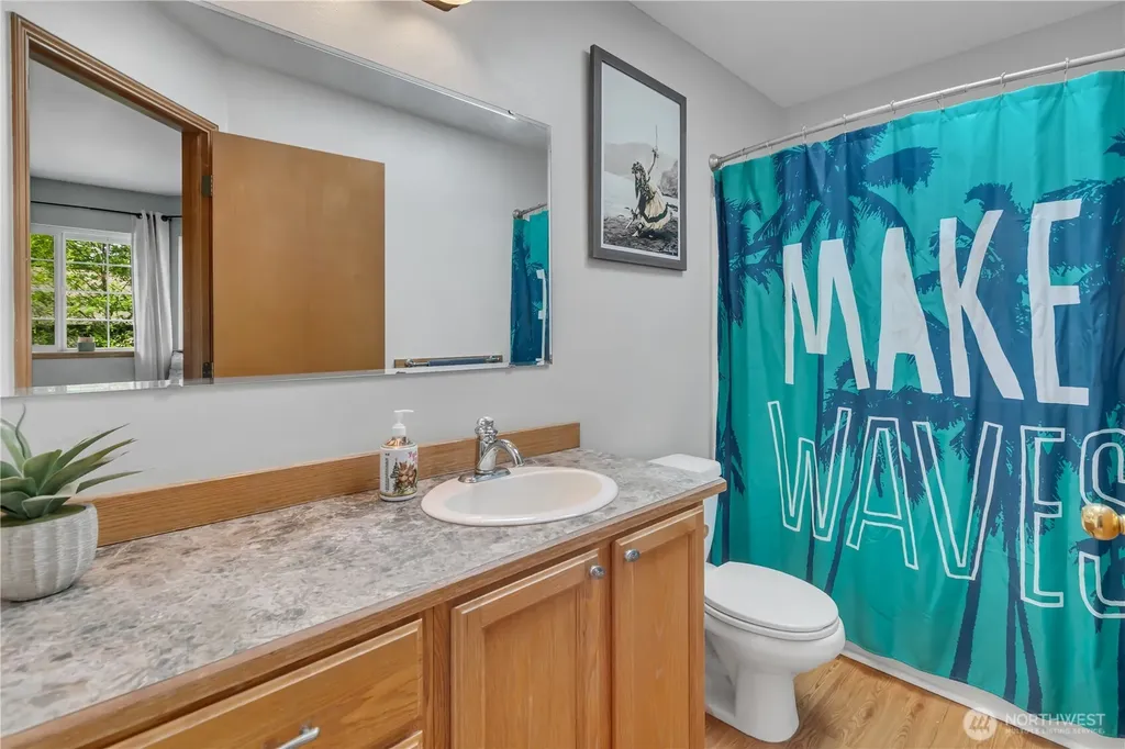 7009 E Dakota Street Port Orchard WA 98366
