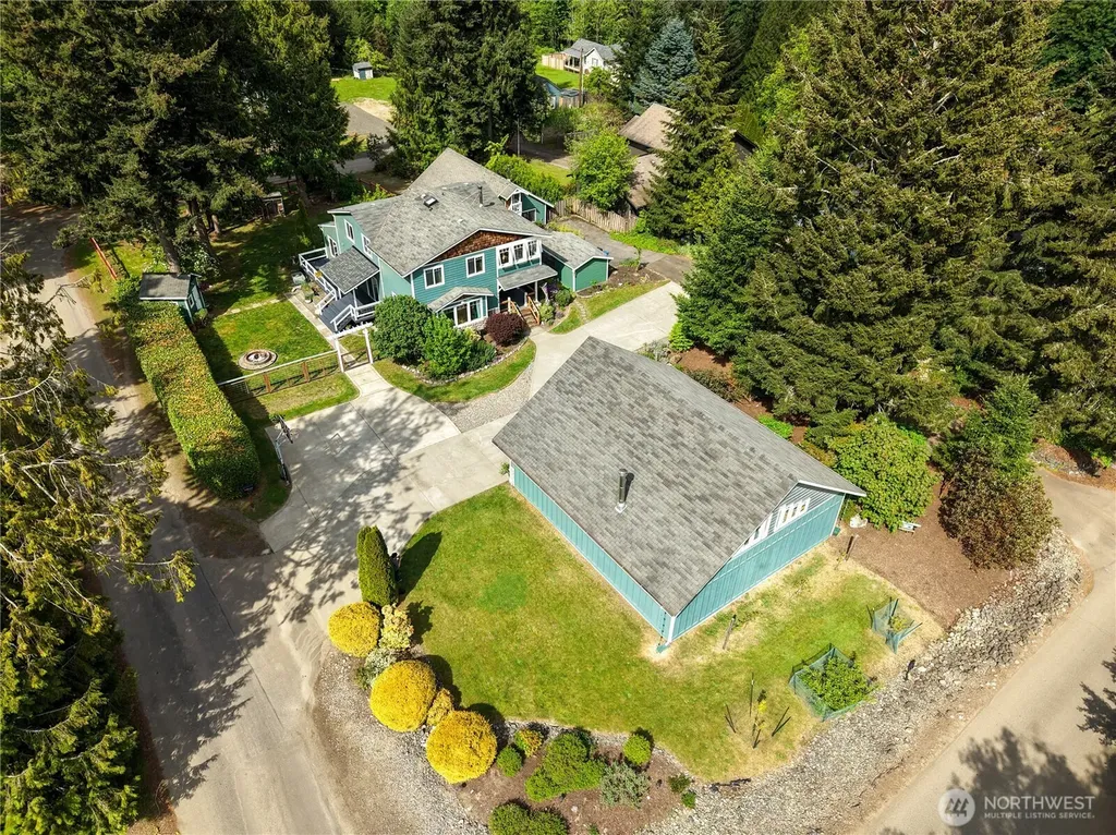 7009 E Dakota Street Port Orchard WA 98366