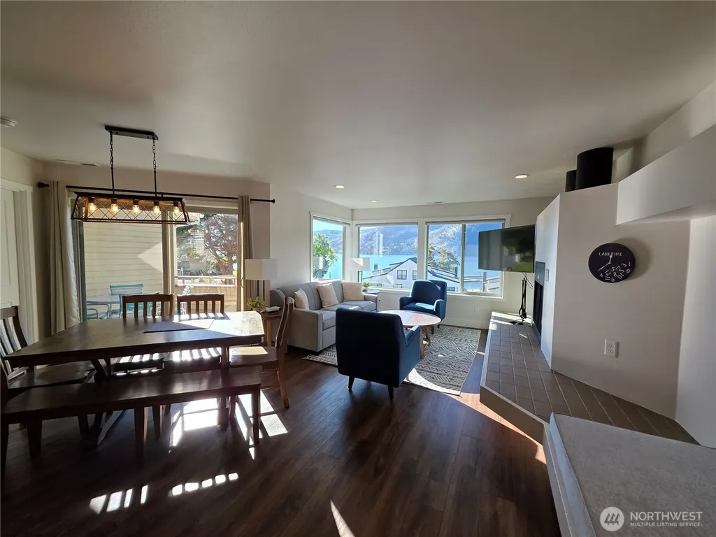 1 Lodge 640-m Manson WA 98831