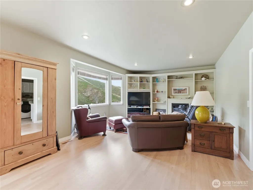2070 Maiden Lane Wenatchee WA 98801