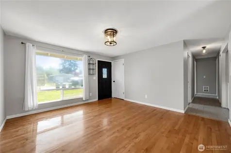 2115 140th Place NE Marysville WA 98271